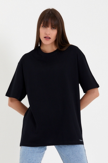 Feliplini® Kadın Siyah Oversize Tişört