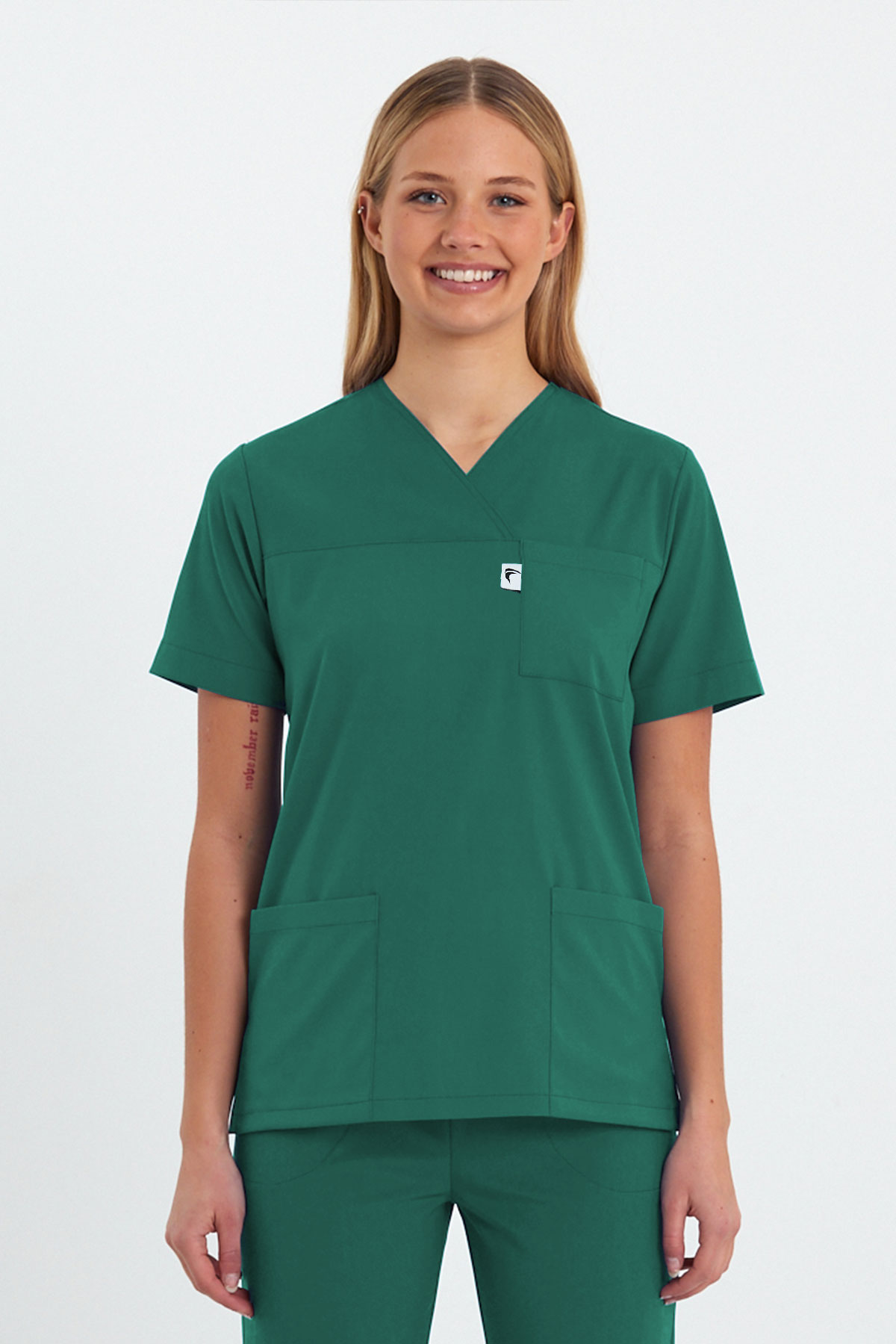 LAME 1003 Basic Likralı Cerrahi Yeşil Scrubs Zarf Yaka Hemşire Forması Üstü
