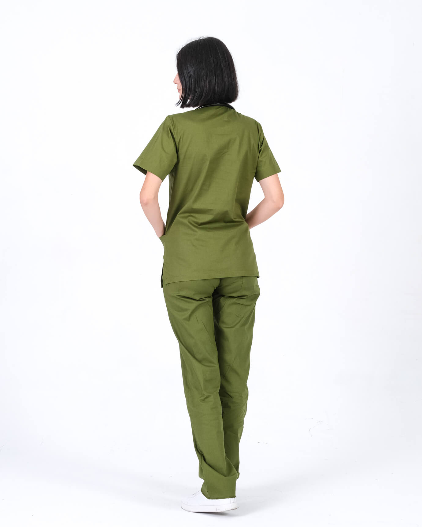 Kadın %100 Pamuk Likralı Takma Kol Asker Yeşili Doktor ve Hemşire Forması Scrubs Takımı